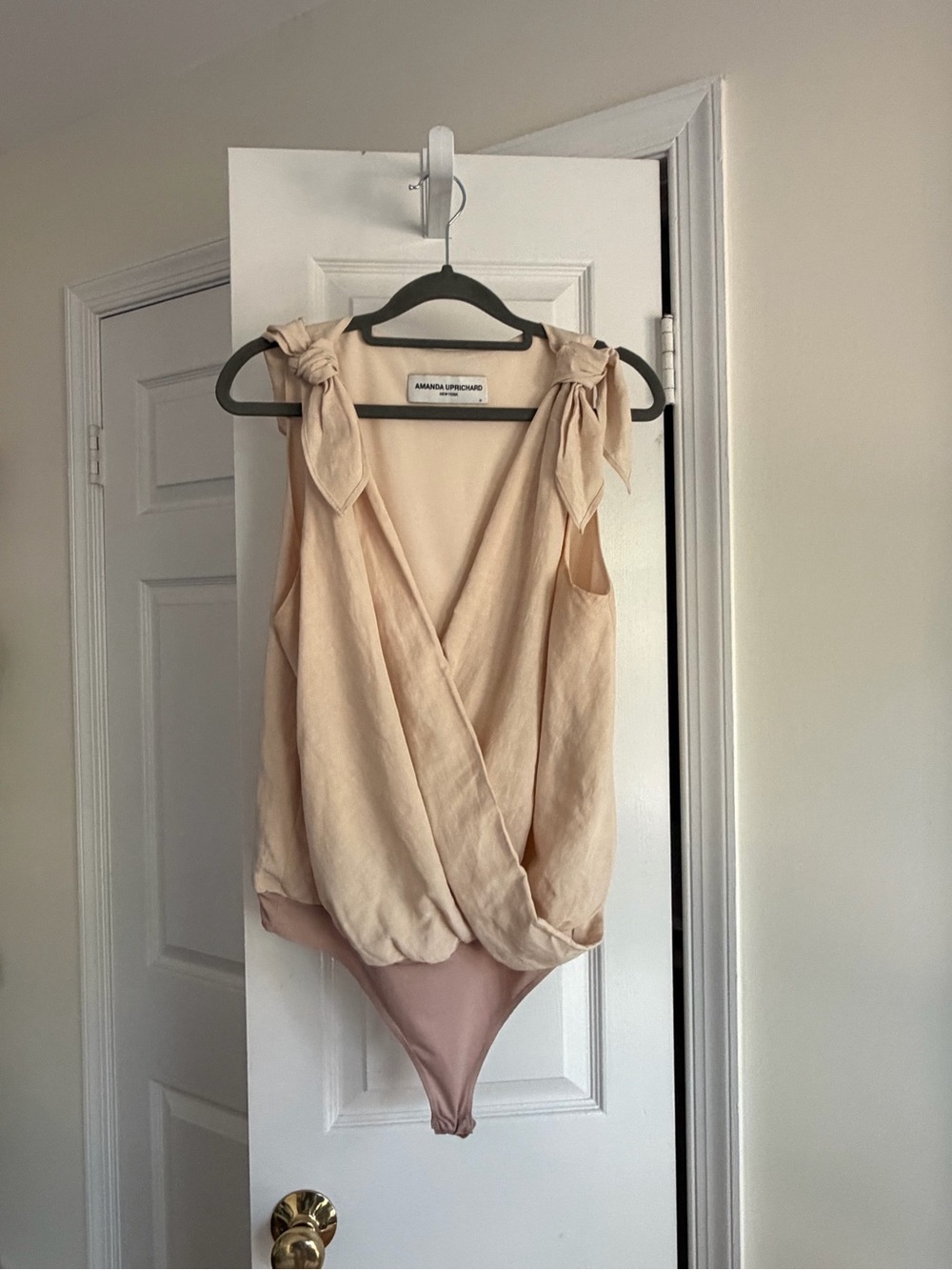Amanda Uprichard Cream Wrap Bodysuit Shoulder Tie Top M